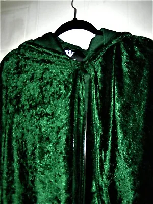 Von Lancelot Hooded Green Velvet Cloak M • $38.88