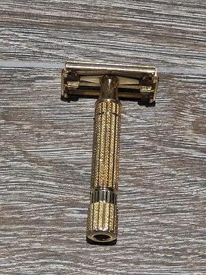 Vintage Gillette Aristocrat Gold Plated Double Edge Safety Razor CLEAN !!!  • $64.95