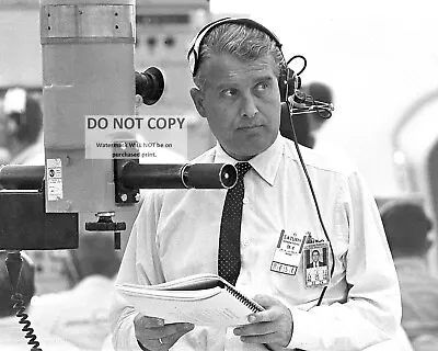 Wernher Von Braun Awaits Launch Of Saturn I (sa-6) - 8x10 Nasa Photo (ep-314) • $8.87