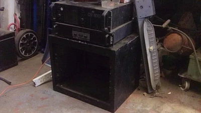 £25 • Buy 19  Steel Rack For A Studio .