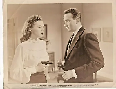 Lee Bowman & Marguerite Chapman The Walls Came Tumbling Down 1946 Orig Photo 18 • $19.99