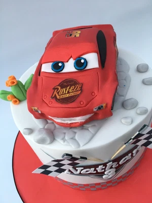 Lighting McQueen Disney Cars Edible Birthday Cake Topper (carplague 2 Flags) • £39.99