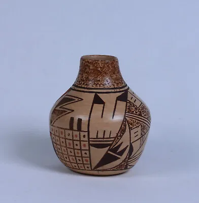 $265 • Buy Fine Hopi Pottery Signed  Fannie L. Polacca Nampeyo . Late 20th Century; 2.75 H