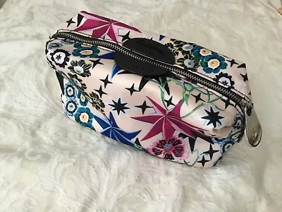 £10 • Buy Pre-owned British Airways Empty First Class Amenity Kit Bag Temperley
