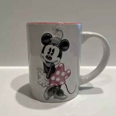 Minnie Mouse Embossed Coffee Mug Cup By Jerry Leigh 2011 Walt Disney World • $17.99