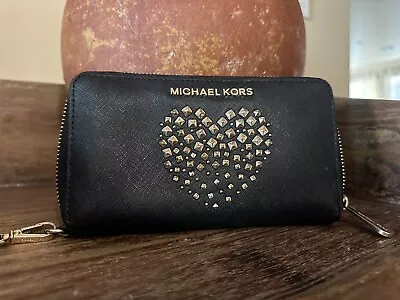 Michael Kors Designer BLACK + GOLD HEART Studded Zip Around Wallet Wristlet • $49.90