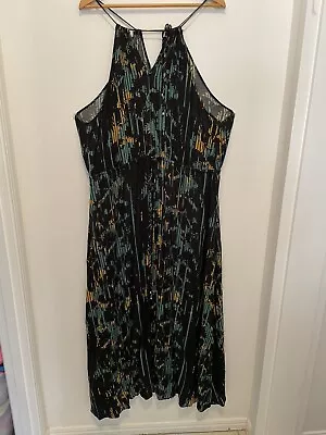 City Chic Size Plus Size XL Summer Dress Sleeveless Strappy Closure • $25