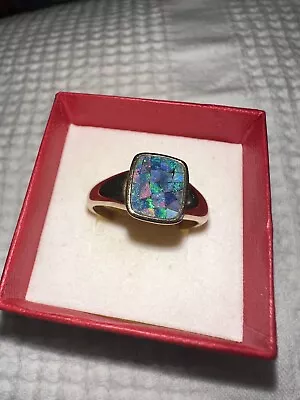 9ct Gold Opal Ring Size V • £120