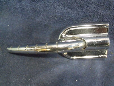 $55 • Buy 1947-49 Studebaker Land Cruisers ~ Chrome Exterior Right Door Handle ~ 286390