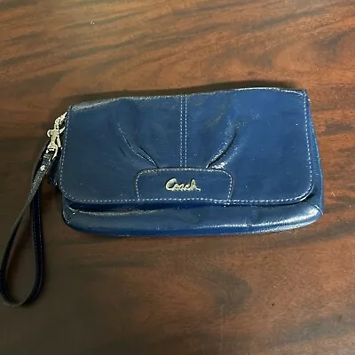Women’s Blue Payton Leather Coach Wristlet /handbag • $9.99