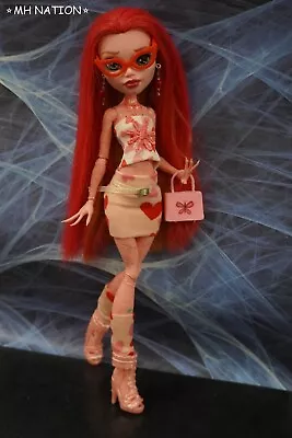 Monster High VALENTINE'S DAY ❤ Outfit And Accessories - NO DOLL • $15