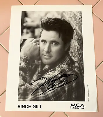 Autographed Signed Picture Singer / Writer Vince Gill Amy Grant MCA Nashville • $24.95