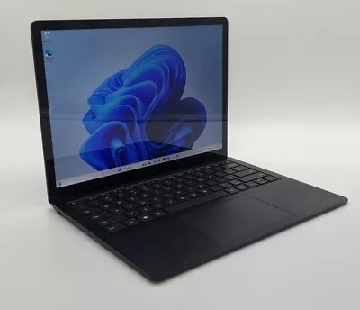 Microsoft Surface Laptop 3 13.5  (512GB SSD I5 10th Gen 8gb Ram) Black • $599