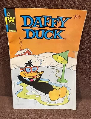 Pre Owned Vintage Warner Bros Daffy Duck Comic Book 1980 • $9