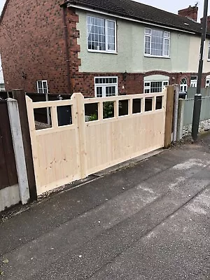 Scandinavian Redwood 3/4 & 1/4 Driveway Gates 8ft Wide X 4ft High • £325