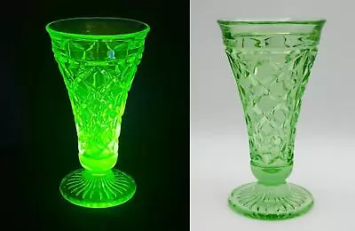 1930's URANIUM Green DEPRESSION Glass VASE 20cm H - Excellent • $109