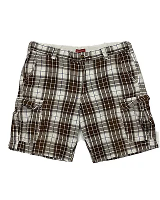 Merona Men Size 36 (Measure 36x10) Brown/Wht Plaid Cargo Pockets Shorts • $11.12