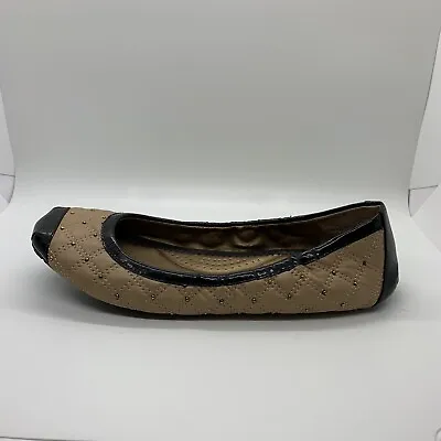 Me Too Womens Beige Sz 7.5 Flats Slip On Leather Upper Pre Owned Shoes • $11.23