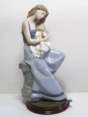 Nao Figurine MY LITTLE GIRL Mother With Child 1297. With Repair To Foot. 38 Cm • £35