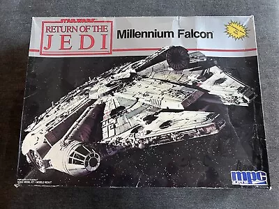 Star Wars Return Of The Jedi Millenium Falcon MPC Model Kit #8917 BRAND NEW • $99.99