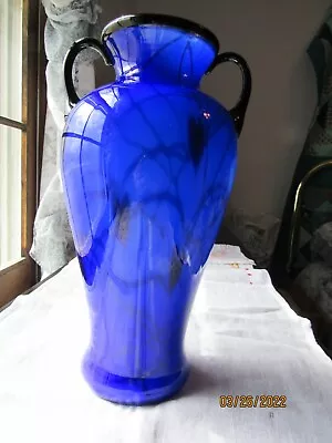 $300 • Buy Fenton 2005 #8858 K8 Blue Cased Hanging Hearts Vase