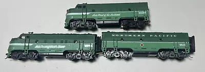 1 Engine 2 Boxcars Norther Pacific Olympic Express HO Scale Trains --- #KAK#6 • $49.95