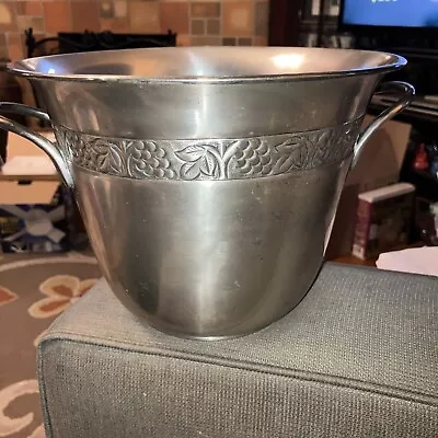 VINTAGE POTTERY BARN PEWTER GRAPEVINE WINE CHAMPAGNE ICE BUCKET CHILLER 9”Wx7”H • $29