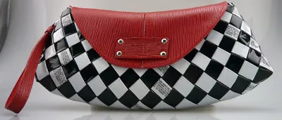 NAHUI OLLIN ARM CANDY BLACK/WHITE SWEETHEART PURSE Make An Offer • $99.97