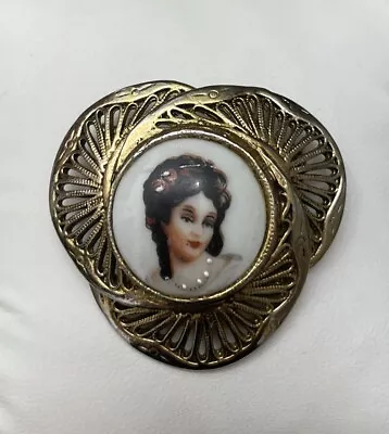 Vintage Brooch Limoges France Pendant Porcelain Victorian Woman In Gold Tone • £27.55