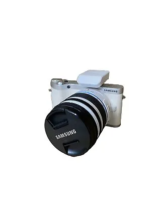 Samsung NX300 20.3MP Wi-Fi Mirrorless Camera • $295