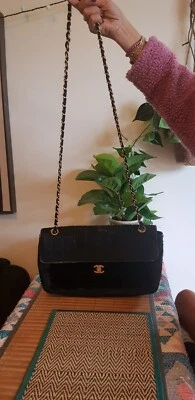 $900 • Buy Authentic Vintage Chanel Flap Bag, Very Used Condition