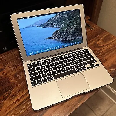 Apple MacBook Air 11-inch 1.7GHz Core I5 Mid 2012 4 GB RAM 121 GB HD Catalina • $220