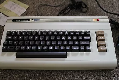 Working Commodore Vic 20 Computer With Power Supply RF Adapter Box & Paperwork • $99