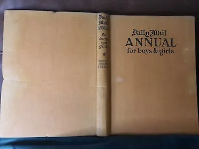 Daily Mail  Annual For Boys And Girls By Susan French Vintage Children's Book  • £4.99