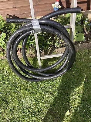 32mm Corrugated Flexible Pipe • £5