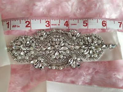 £9.99 • Buy Beautiful Diamonte Bridal Belt With Ivory Ribbon Brand New