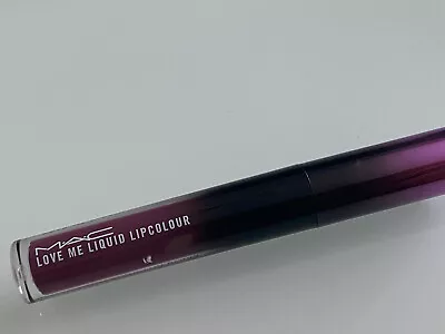 £18.50 • Buy MAC Love Me Liquid Shade 488 'Been There Plum That' Lipgloss