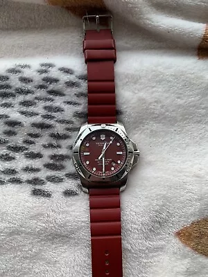 £130 • Buy VICTORINOX I.N.O.X SWISS ARMY 45MM RED 200M DIVER'S 241736 MEN'S WATCH **dead**