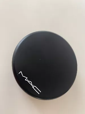 MAC  Mineralize Foundation  SPF 15 Make Up  NEW      NC 45 • £14.99