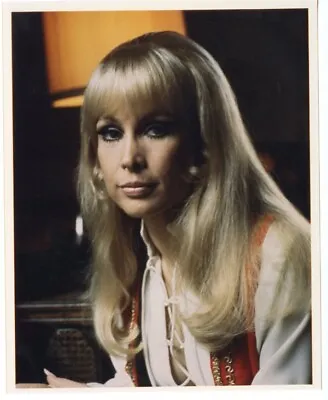 Barbara Eden I Dream Of Jeannie Star 1970's Glamour Portrait Vintage 8x10 Photo • $29.99