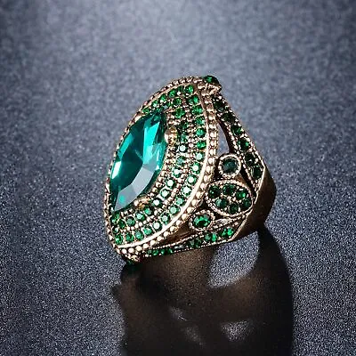 Vintage Ring Women's Size 7 Antique Gold Plated Turkish Style Green Gemstone • $30