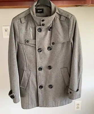 Men’s Gray Wool Winter Pea Coat Mock Collar 40” Chest 17.5” Sleeve • $14.99