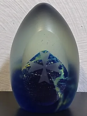 ETCHED ART GLASS EGG PAPERWEIGHT MDINA 4 1/4  Tall • $49.95