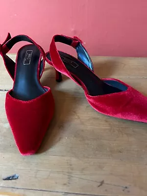 Marks & Spencer Red Velvet Kitten Heel Slingback Shoes • £1.50