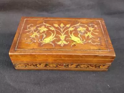 Beautiful Antique Veneered Wooden Box With Inlay And Banding . M2633 • £19.99