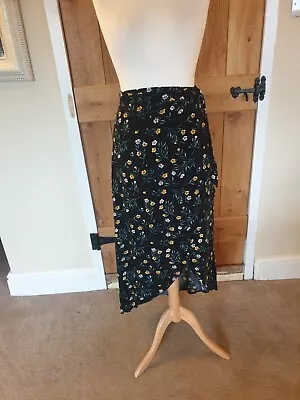 Hm Wrap Floral Skirt Size 10 • £4.99