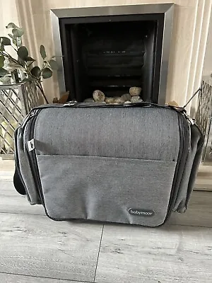 Babymoov Travelnest 2 In 1 Changing Bag & Soft Carrycot - Colour Smokey Grey • £29.99