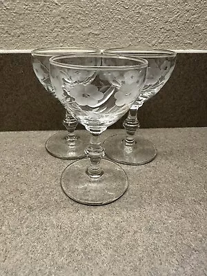 Vintage Champagne / Wine Glasses Etched Stemware Flower & Leaves - 3 Glasses • $15