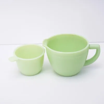 Jeannette Jadeite Vintage Nested Measuring Cup Set Of 2 - 1 Cup (8oz) And 2 Cups • $78.39