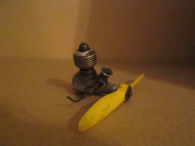 £14.99 • Buy Vintage Frog .49 Glow Plug Model Aero Engine